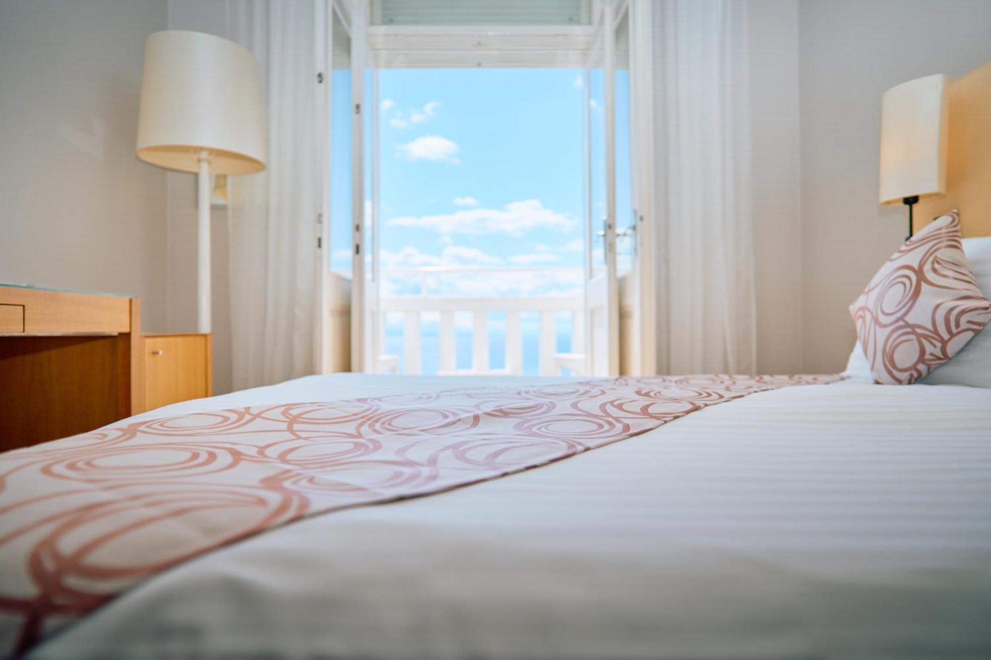 Astoria Hotel โอปาติยา ภายนอก รูปภาพ